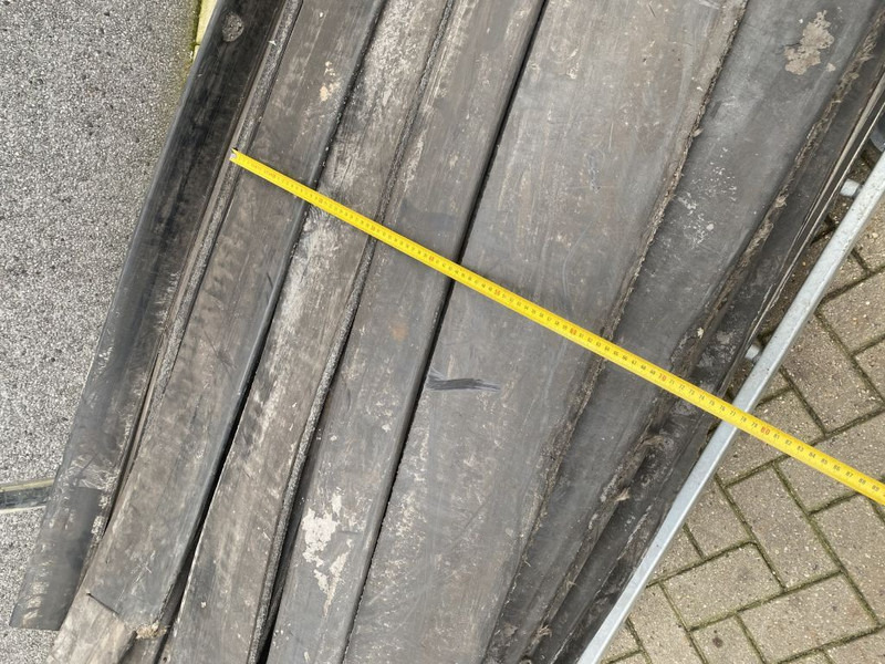 Строителна техника Rubber rubberschuif modderschuif rubber afval rubbers strips rubbers sllijtstrip: снимка 10 Строителна техника Rubber rubberschuif modderschuif rubber afval rubbers strips rubbers sllijtstrip: снимка 10