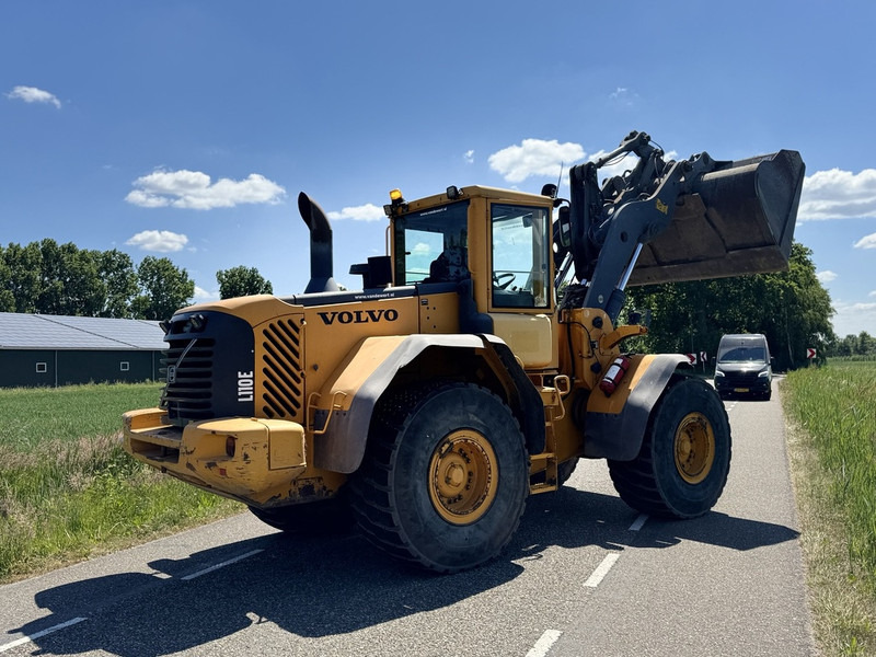 Volvo L110E - Колесен товарач: снимка 5 Volvo L110E - Колесен товарач: снимка 5