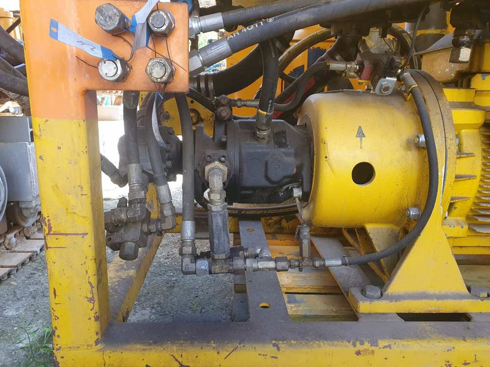 Atlas Copco DCS-12-45-1 powerpack - Тунелопробивната машина: снимка 4 Atlas Copco DCS-12-45-1 powerpack - Тунелопробивната машина: снимка 4