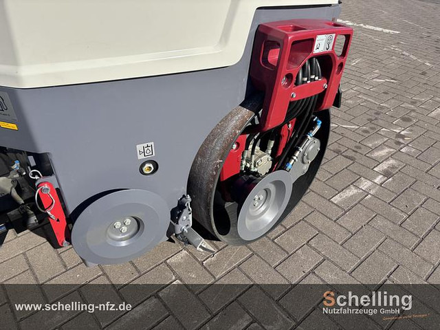 Валяк Dynapac CC1100VI: снимка 6 Валяк Dynapac CC1100VI: снимка 6