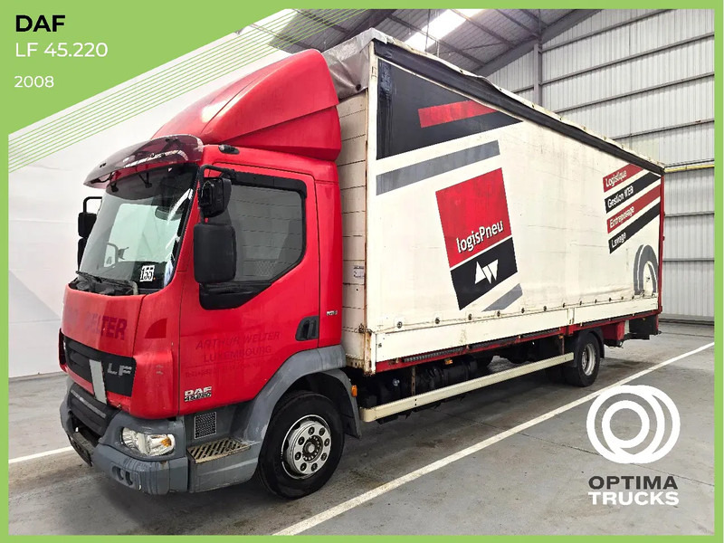 DAF LF 45 220 / EURO 5 / AIRCO / MANUEL / DHOLLANDIA 2000kg - Камион с брезент: снимка 1 DAF LF 45 220 / EURO 5 / AIRCO / MANUEL / DHOLLANDIA 2000kg - Камион с брезент: снимка 1