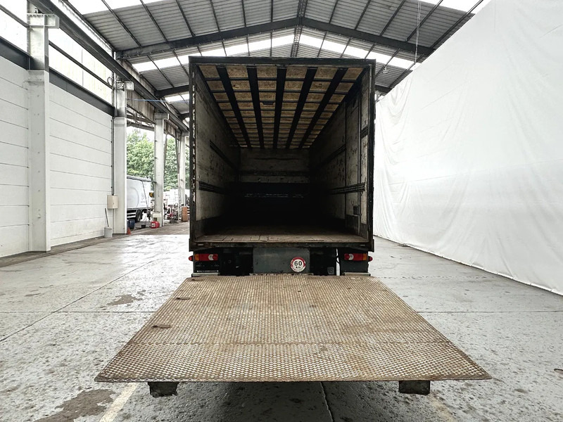 DAF LF 55.220 AE45 LAMMES/LAMMES - BLATT / BLATT - Камион фургон: снимка 4 DAF LF 55.220 AE45 LAMMES/LAMMES - BLATT / BLATT - Камион фургон: снимка 4