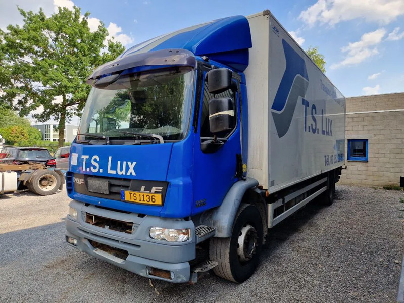 DAF LF 55.250 - Камион фургон: снимка 3 DAF LF 55.250 - Камион фургон: снимка 3