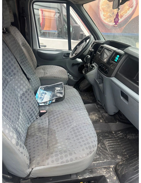 Ford Transit 85 T260 MOTEUR / BOÎTE-GETRIEBE-GEARBOX ok /POUR PIECES - TEILE - ONDERDELEN - Товарен бус: снимка 3 Ford Transit 85 T260 MOTEUR / BOÎTE-GETRIEBE-GEARBOX ok /POUR PIECES - TEILE - ONDERDELEN - Товарен бус: снимка 3