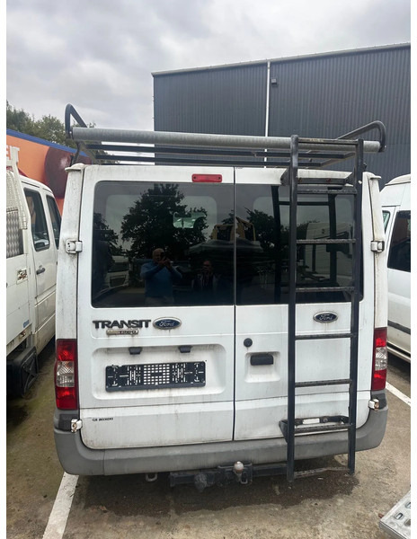 Ford Transit 85 T260 MOTEUR / BOÎTE-GETRIEBE-GEARBOX ok /POUR PIECES - TEILE - ONDERDELEN - Товарен бус: снимка 5 Ford Transit 85 T260 MOTEUR / BOÎTE-GETRIEBE-GEARBOX ok /POUR PIECES - TEILE - ONDERDELEN - Товарен бус: снимка 5