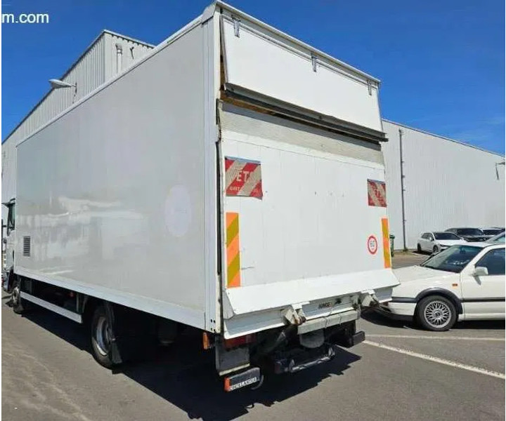 MAN TGL 8.180 met/avec/mit RINGFEDER / 203527 km - Камион фургон: снимка 5 MAN TGL 8.180 met/avec/mit RINGFEDER / 203527 km - Камион фургон: снимка 5
