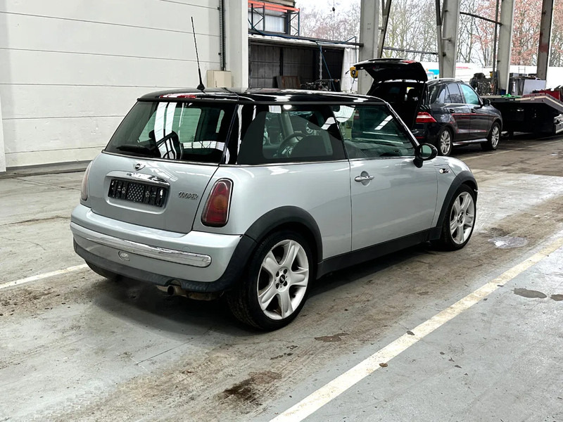 MINI Cooper S RC31 - Лек автомобил: снимка 5 MINI Cooper S RC31 - Лек автомобил: снимка 5