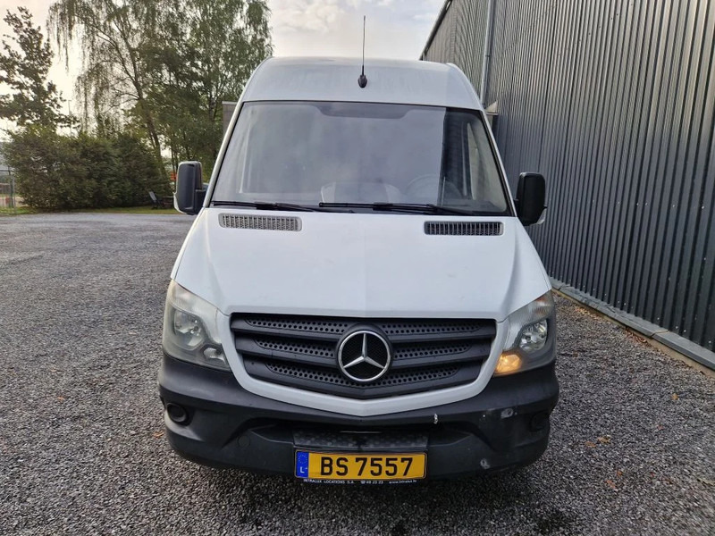 Mercedes-Benz Sprinter 314 AIRCO / MANUEL/ NOUVEAU MOTEUR 320000 km - Товарен бус: снимка 2 Mercedes-Benz Sprinter 314 AIRCO / MANUEL/ NOUVEAU MOTEUR 320000 km - Товарен бус: снимка 2