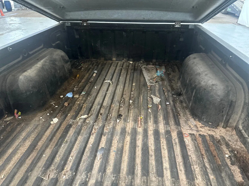 Nissan Navara 2.5 Di / EURO 3 - Лек автомобил: снимка 5 Nissan Navara 2.5 Di / EURO 3 - Лек автомобил: снимка 5