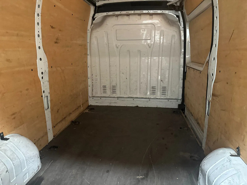 Renault Master 2.3 - Товарен бус: снимка 5 Renault Master 2.3 - Товарен бус: снимка 5