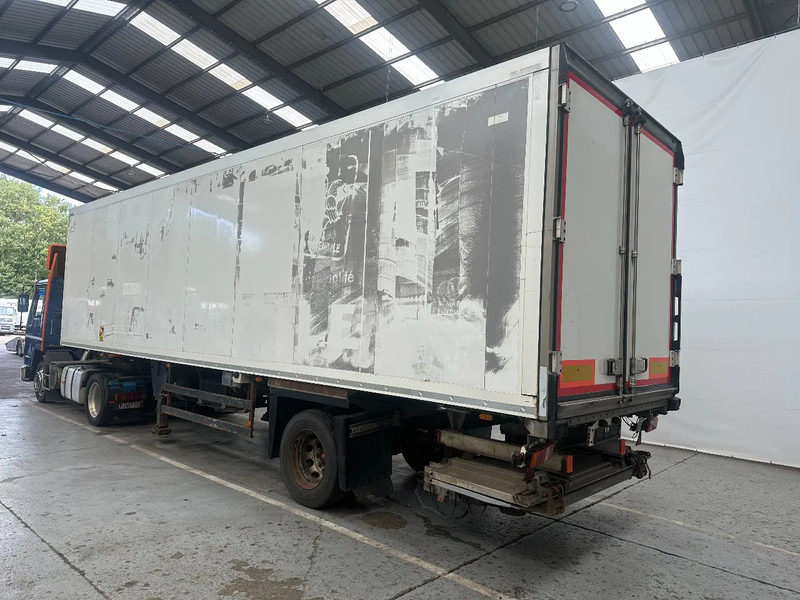 Schmitz Cargobull J2 / 3 CITYTRAILOR / MULTITEMPERATUUR - Рефрижератор полуремарке: снимка 2 Schmitz Cargobull J2 / 3 CITYTRAILOR / MULTITEMPERATUUR - Рефрижератор полуремарке: снимка 2