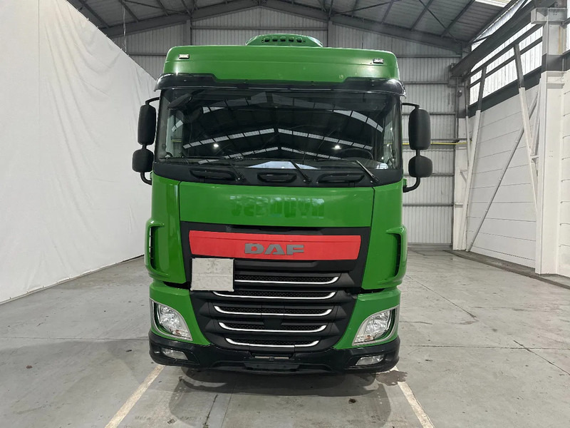 DAF XF 106.440 Spacecab - STANDAIRCO - Влекач: снимка 5 DAF XF 106.440 Spacecab - STANDAIRCO - Влекач: снимка 5