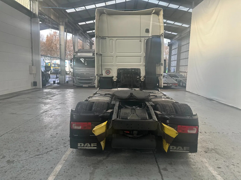 DAF XF 106.460 SUPERSPACECAB - Влекач: снимка 5 DAF XF 106.460 SUPERSPACECAB - Влекач: снимка 5