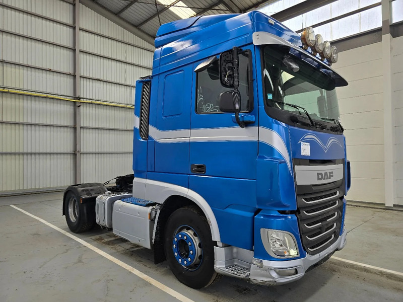 DAF XF 460 EURO 6 / RETARDER / PTO / AIRCO - Влекач: снимка 3 DAF XF 460 EURO 6 / RETARDER / PTO / AIRCO - Влекач: снимка 3