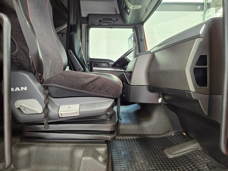 Влекач MAN TGX 18.440 XLX / AIRCO / EURO 6: снимка 11