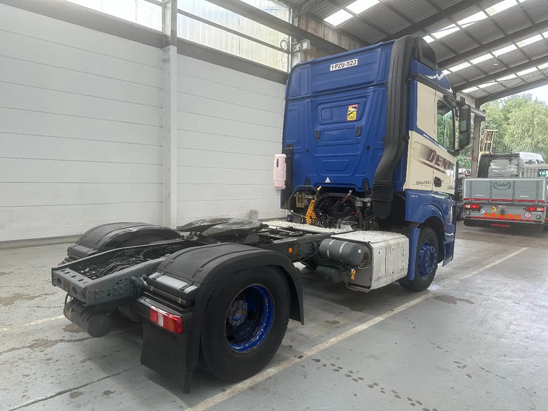 Mercedes-Benz Actros 1845 AIRCO / ADR - Влекач: снимка 4 Mercedes-Benz Actros 1845 AIRCO / ADR - Влекач: снимка 4