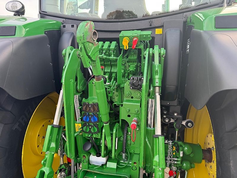 John Deere 6R130 AP 50KM + VOORLADER 2025 225 UUR STEEKASSEN!!! - Трактор: снимка 4 John Deere 6R130 AP 50KM + VOORLADER 2025 225 UUR STEEKASSEN!!! - Трактор: снимка 4