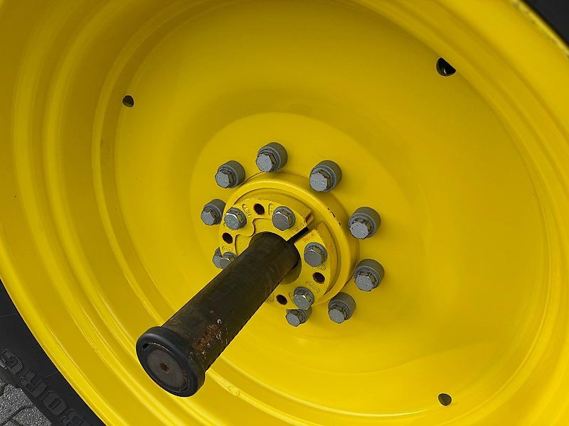 John Deere 6R130 AP 50KM + VOORLADER 2025 225 UUR STEEKASSEN!!! - Трактор: снимка 5 John Deere 6R130 AP 50KM + VOORLADER 2025 225 UUR STEEKASSEN!!! - Трактор: снимка 5