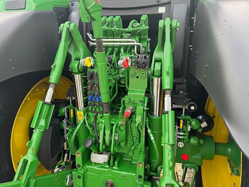 John Deere 6R175 AP 50KM COMMAND-PRO G5-PLUS 2024 500 UUR!! - Трактор: снимка 4 John Deere 6R175 AP 50KM COMMAND-PRO G5-PLUS 2024 500 UUR!! - Трактор: снимка 4