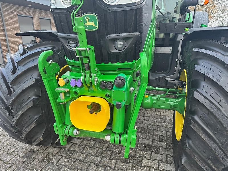 John Deere 6R185 AP 50KM COMMAND-PRO NIEUWE WIELEN!!! - Трактор: снимка 2 John Deere 6R185 AP 50KM COMMAND-PRO NIEUWE WIELEN!!! - Трактор: снимка 2