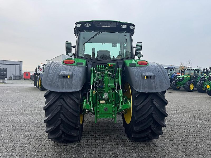 John Deere 6R185 AP 50KM COMMAND-PRO NIEUWE WIELEN!!! - Трактор: снимка 4 John Deere 6R185 AP 50KM COMMAND-PRO NIEUWE WIELEN!!! - Трактор: снимка 4