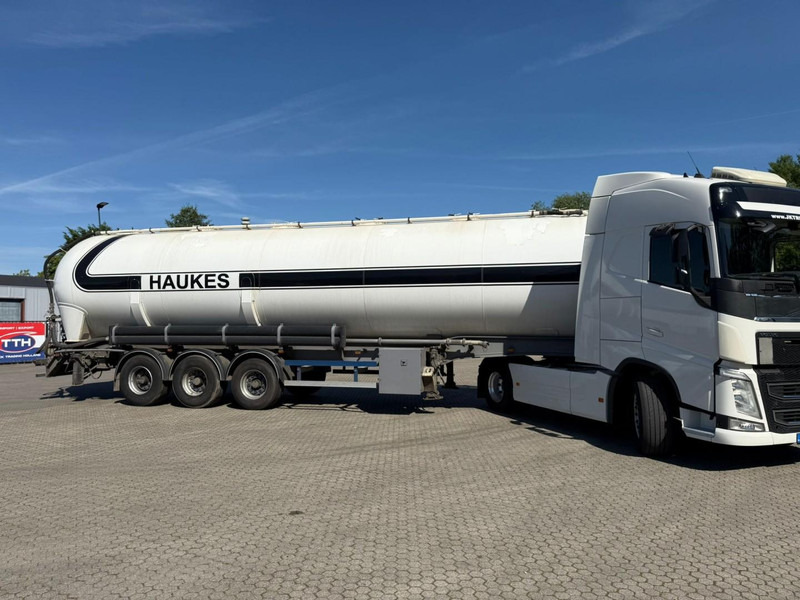 Benalu T39NLNEP Tipper Aluminium 6 compartiments - Полуремарке цистерна: снимка 5 Benalu T39NLNEP Tipper Aluminium 6 compartiments - Полуремарке цистерна: снимка 5