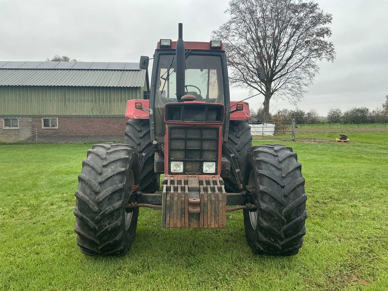 1986 CASE 1455 XL ALL-WHEEL DRIVE FARM TRACTOR - Трактор: снимка 3 1986 CASE 1455 XL ALL-WHEEL DRIVE FARM TRACTOR - Трактор: снимка 3