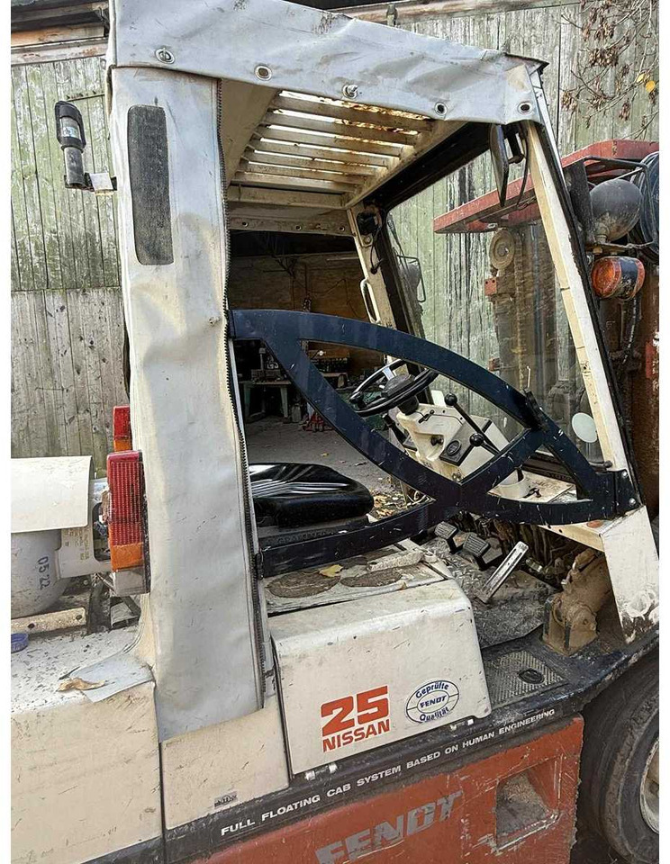1991 NISSAN PH02 A250 FORKLIFT TRUCKS - Мотокар: снимка 5 1991 NISSAN PH02 A250 FORKLIFT TRUCKS - Мотокар: снимка 5