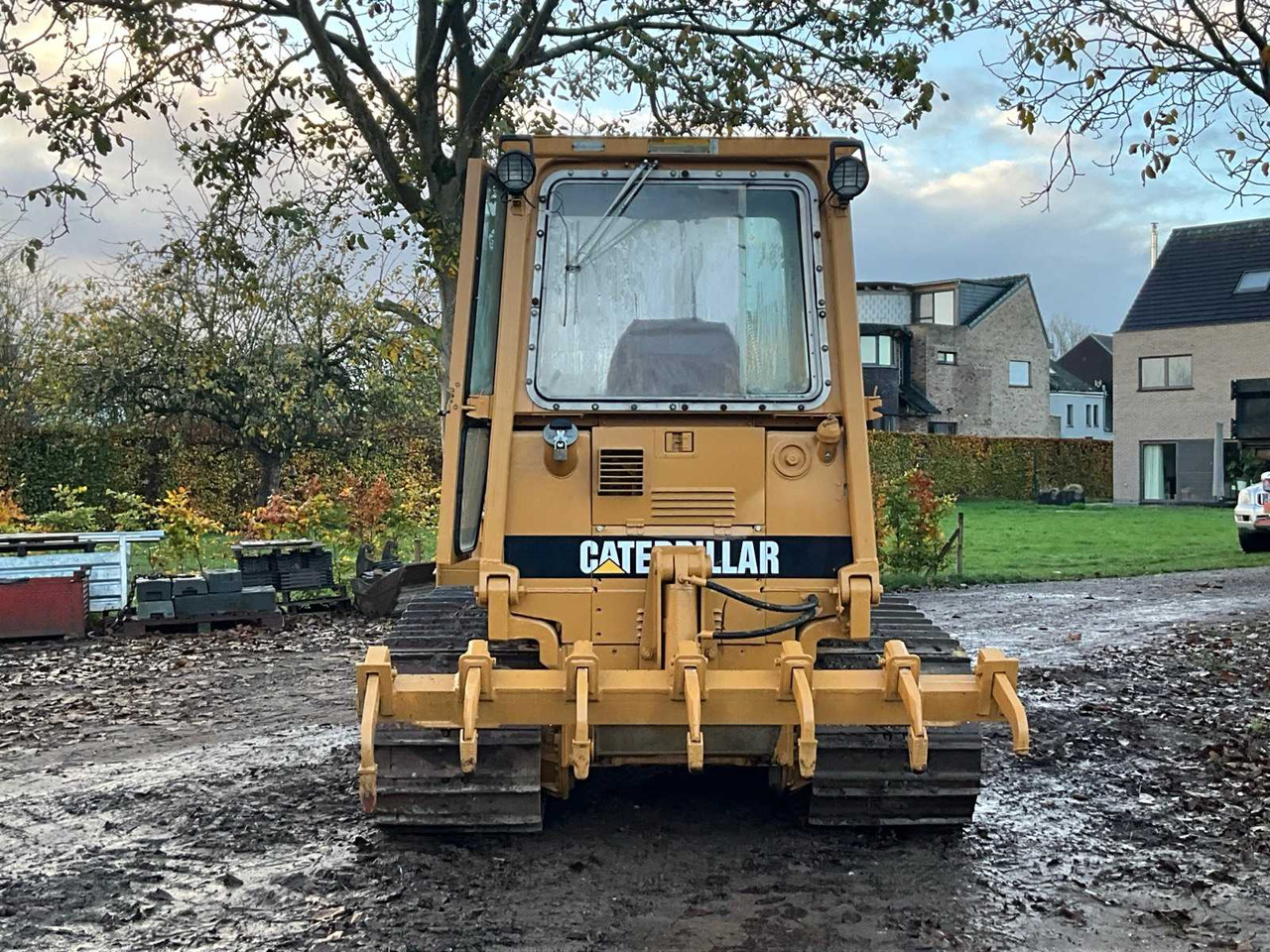 1992 CATERPILLAR D4C SERIES 2 BULLDOZER - Булдозер: снимка 4 1992 CATERPILLAR D4C SERIES 2 BULLDOZER - Булдозер: снимка 4