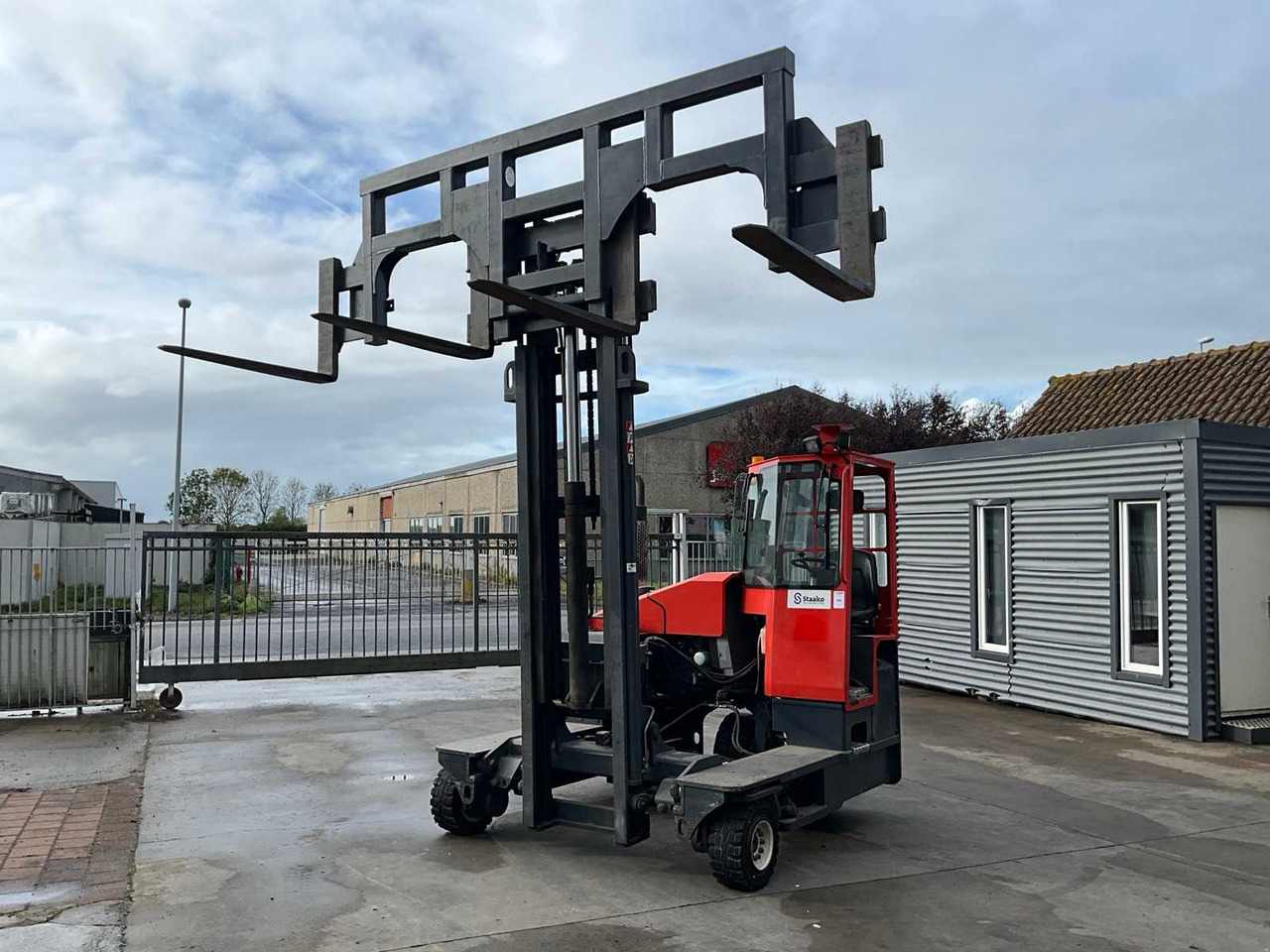 2001 COMBILIFT 4500 FORKLIFT 4-WAY - Мотокар: снимка 2 2001 COMBILIFT 4500 FORKLIFT 4-WAY - Мотокар: снимка 2