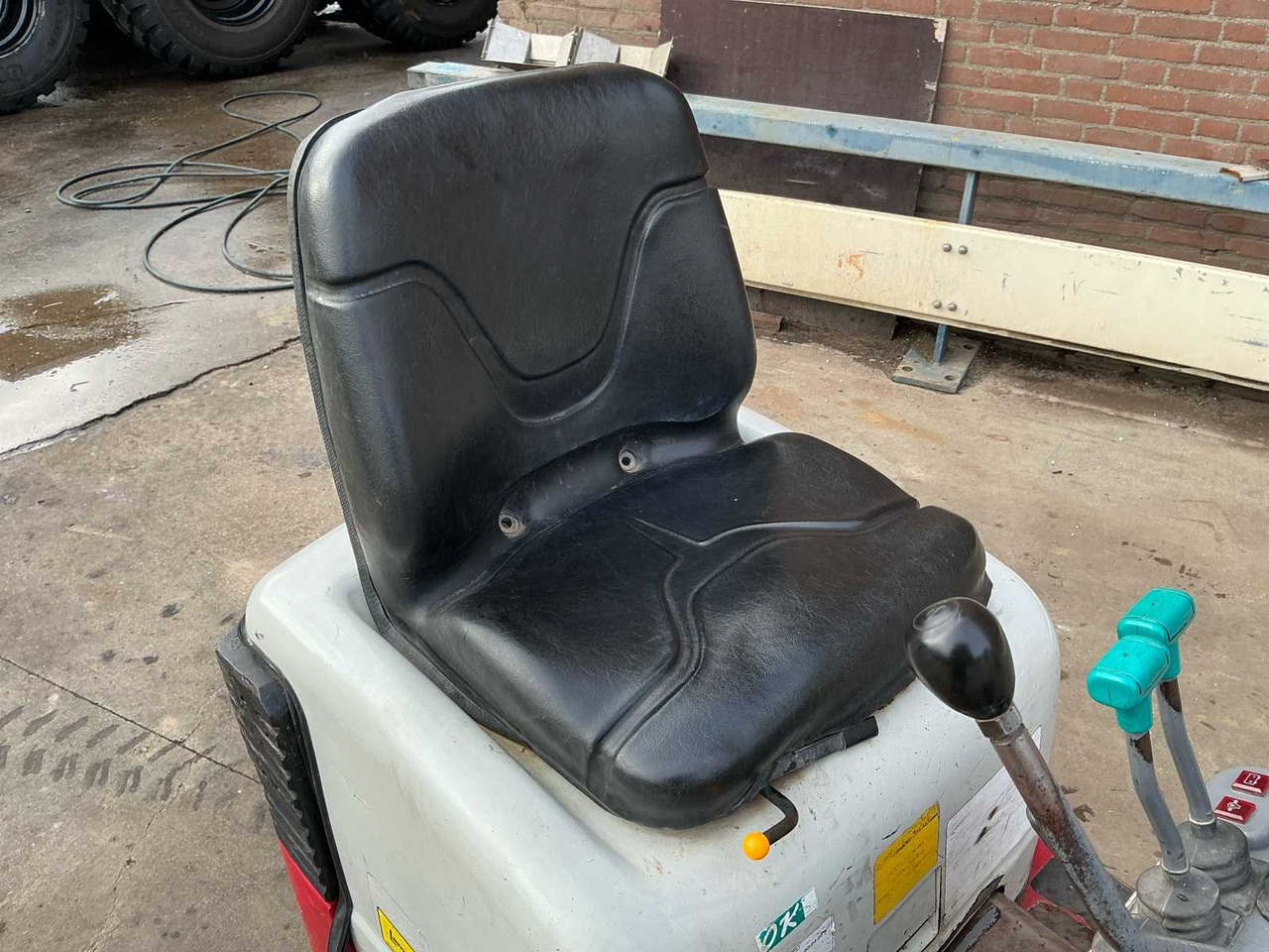 Мини багер 2005 TAKEUCHI TB108 MINI EXCAVATOR: снимка 9