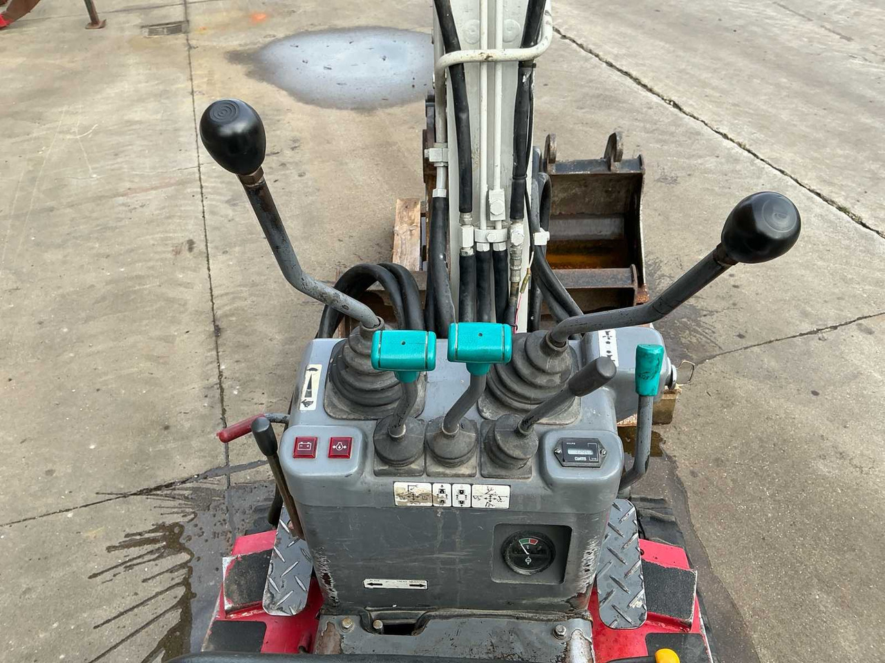 Мини багер 2005 TAKEUCHI TB108 MINI EXCAVATOR: снимка 10