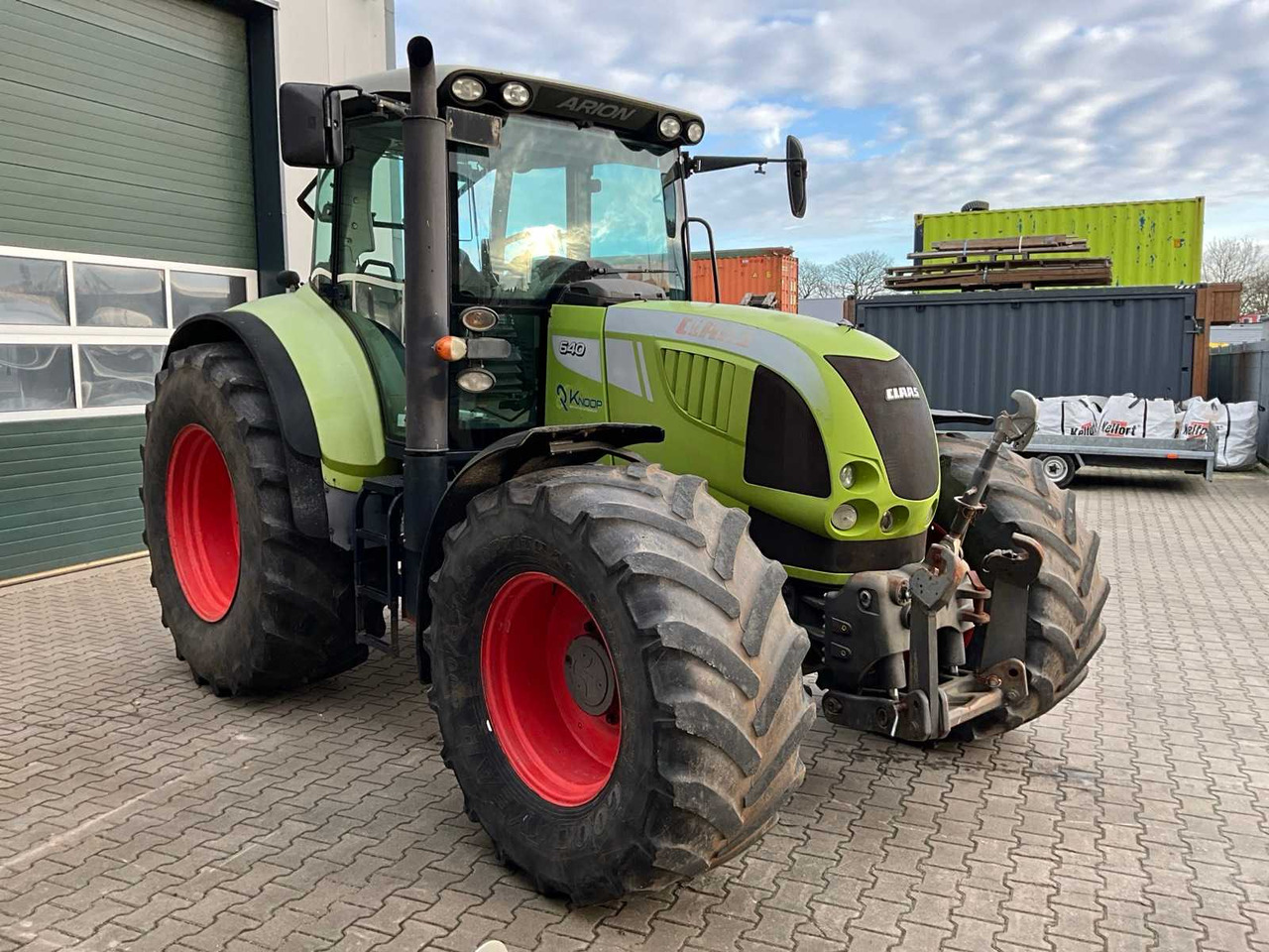 2009 CLAAS ARION 640 A19 FOUR-WHEEL DRIVE FARM TRACTOR - Трактор: снимка 2 2009 CLAAS ARION 640 A19 FOUR-WHEEL DRIVE FARM TRACTOR - Трактор: снимка 2