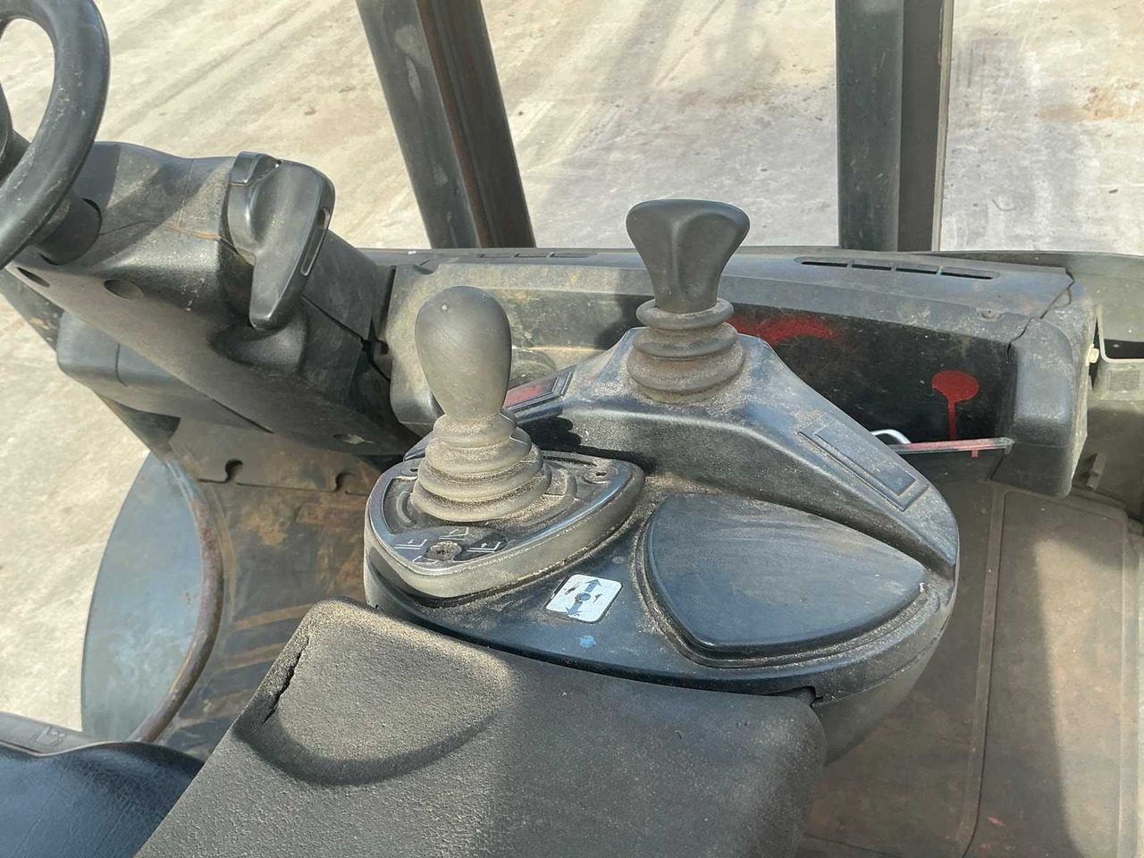 Мотокар 2009 LINDE H50D FORKLIFT: снимка 12 Мотокар 2009 LINDE H50D FORKLIFT: снимка 12