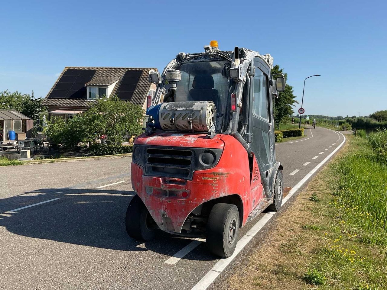 2012 LINDE H35T-01 FORKLIFT - Мотокар: снимка 4 2012 LINDE H35T-01 FORKLIFT - Мотокар: снимка 4