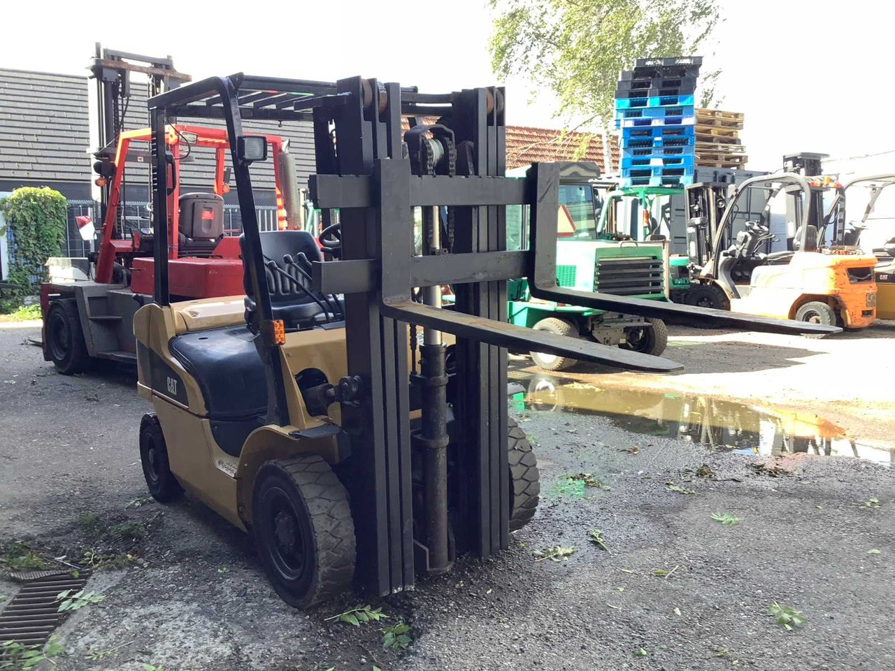 2014 CATHAPILAR DP25NT FORKLIFT TRUCK - Мотокар: снимка 3 2014 CATHAPILAR DP25NT FORKLIFT TRUCK - Мотокар: снимка 3