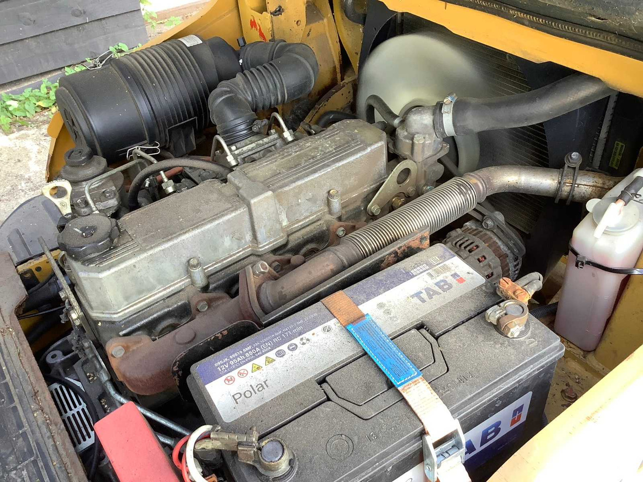 2014 CATHAPILAR DP25NT FORKLIFT TRUCK - Мотокар: снимка 5 2014 CATHAPILAR DP25NT FORKLIFT TRUCK - Мотокар: снимка 5