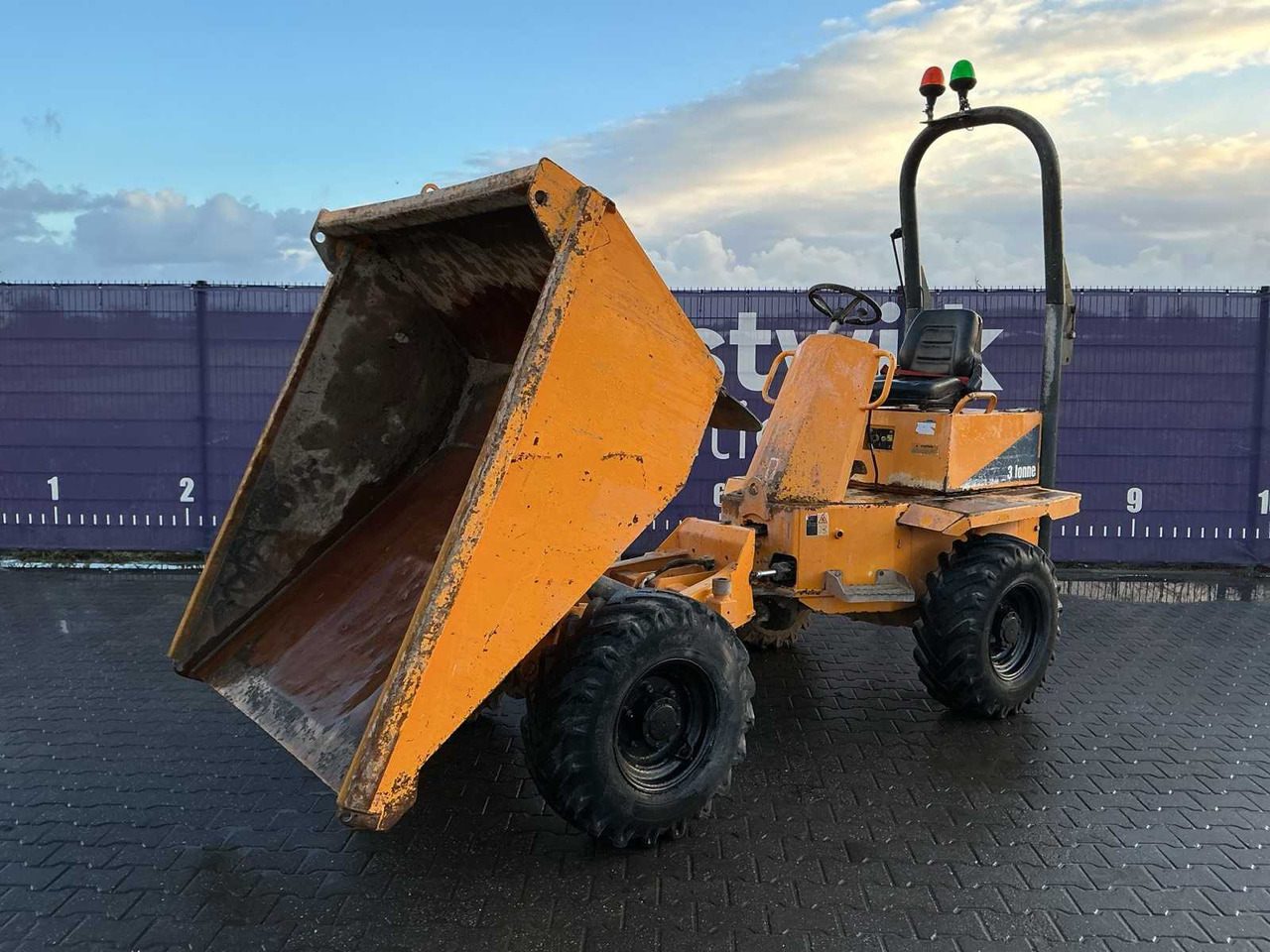 2014 THWAITES 3 TONNE DUMPER - Мини самосвал: снимка 5 2014 THWAITES 3 TONNE DUMPER - Мини самосвал: снимка 5