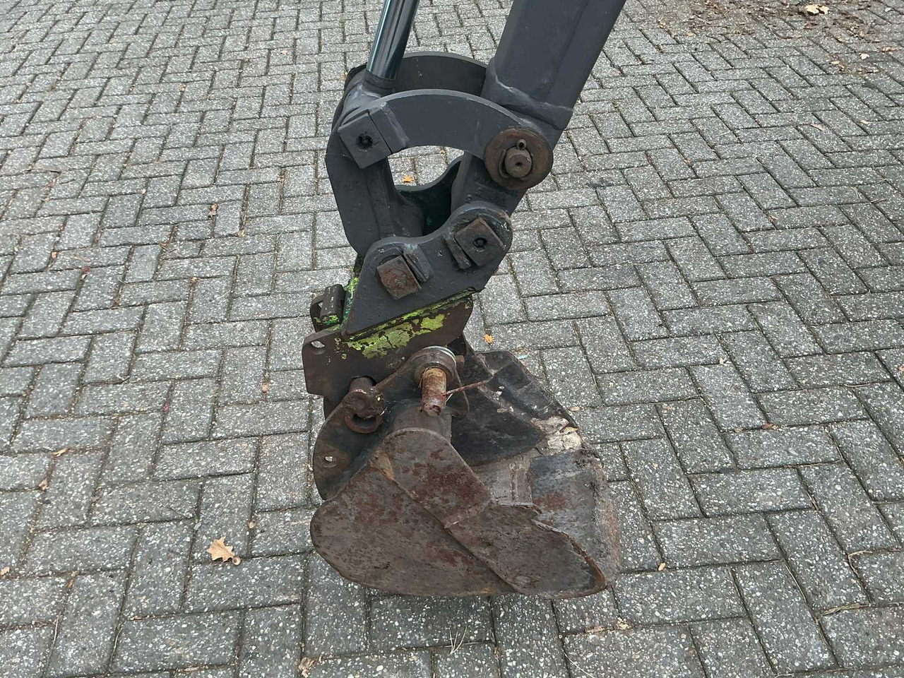 2015 VOLVO EC-18D MINI EXCAVATOR - Мини багер: снимка 4 2015 VOLVO EC-18D MINI EXCAVATOR - Мини багер: снимка 4