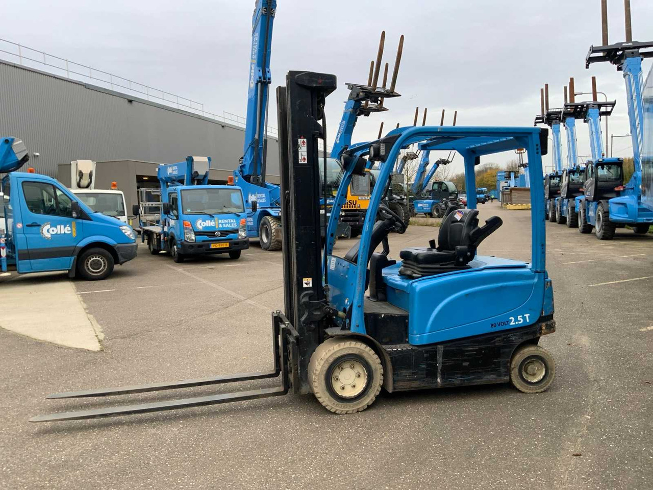 2015 YALE ERP25VL FORKLIFT - Мотокар: снимка 5 2015 YALE ERP25VL FORKLIFT - Мотокар: снимка 5