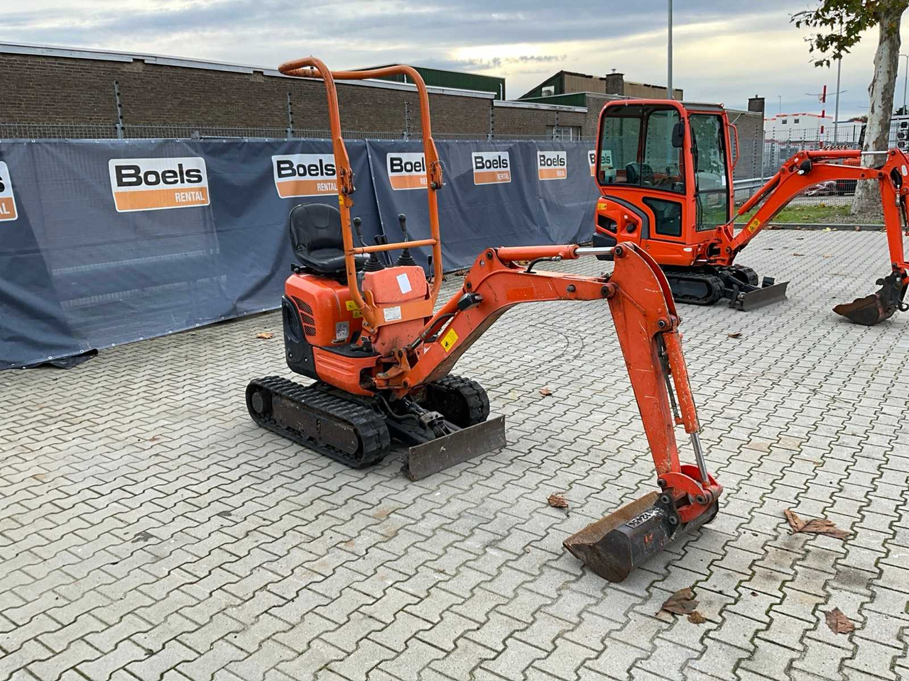 2016 KUBOTA U10-3 VHG MINI EXCAVATOR - Мини багер: снимка 4 2016 KUBOTA U10-3 VHG MINI EXCAVATOR - Мини багер: снимка 4