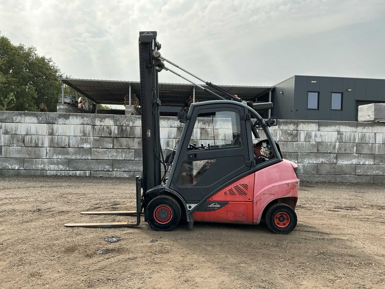 2016 LINDE H30 FORKLIFT - Мотокар: снимка 2 2016 LINDE H30 FORKLIFT - Мотокар: снимка 2