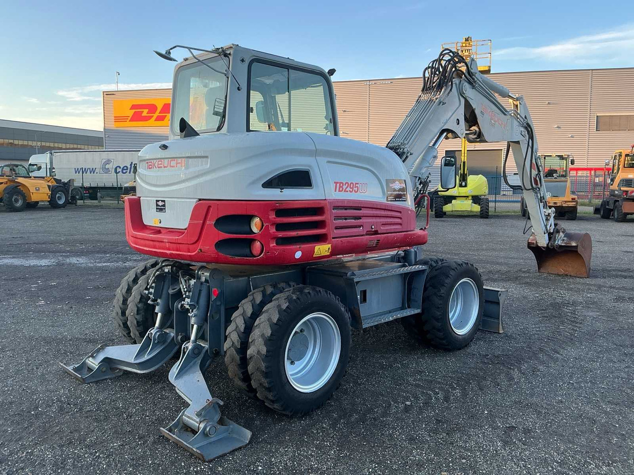 2016 TAKEUCHI TB295W MIDI EXCAVATOR - Багер: снимка 4 2016 TAKEUCHI TB295W MIDI EXCAVATOR - Багер: снимка 4