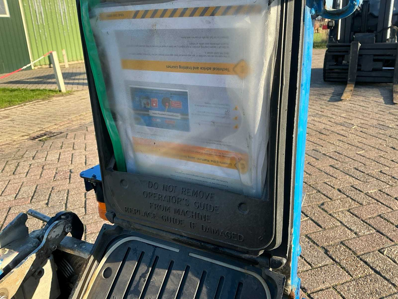 Работна площадка 2017 JLG NANO SP AERIAL WORK PLATFORM: снимка 8