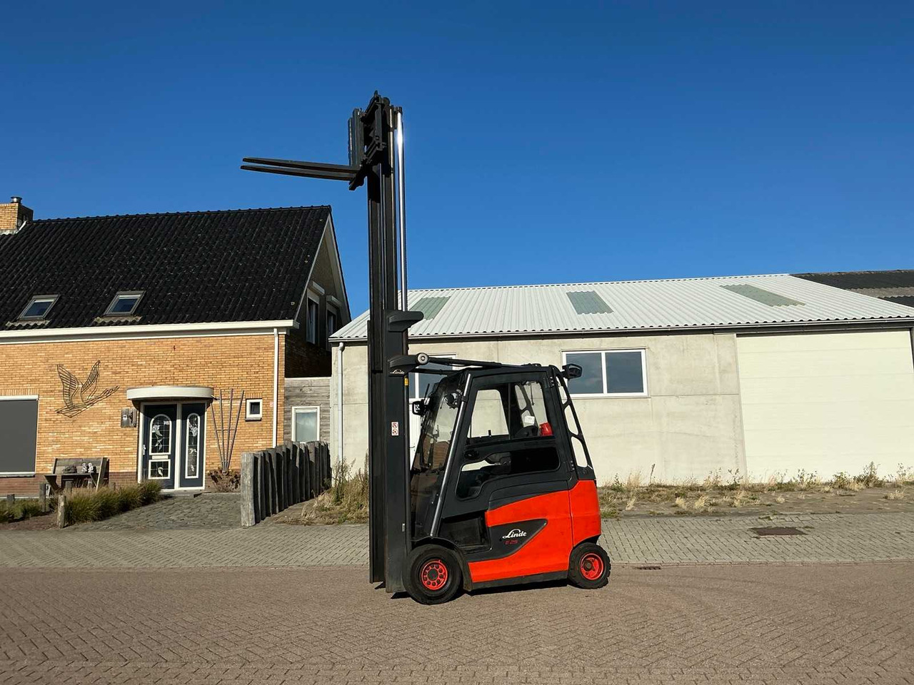 Мотокар 2017 LINDE E25PH-01/600 FORKLIFT: снимка 9