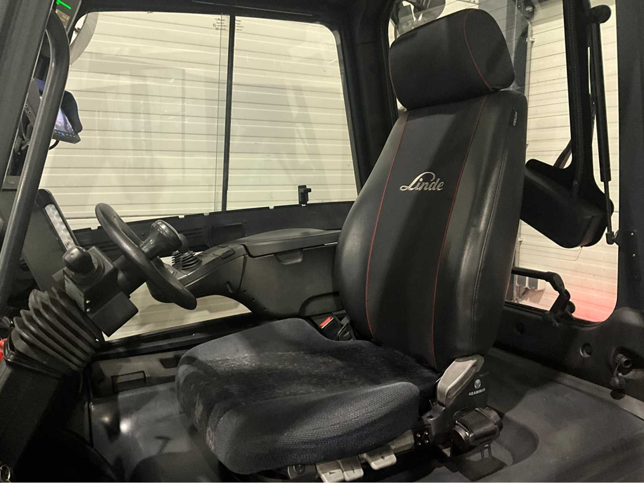 Мотокар 2019 LINDE E30HL-01/600 3000KG SPOON ADJUSTER BATTERY 2023 FORKLIFT: снимка 14