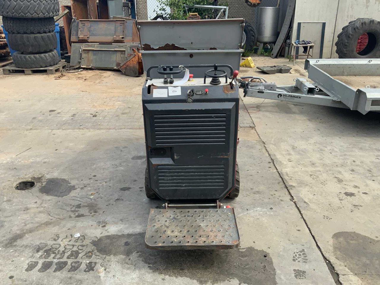 2020 C&F T85 HT TRAKER TRACKED DUMPER - Мини самосвал: снимка 3 2020 C&F T85 HT TRAKER TRACKED DUMPER - Мини самосвал: снимка 3