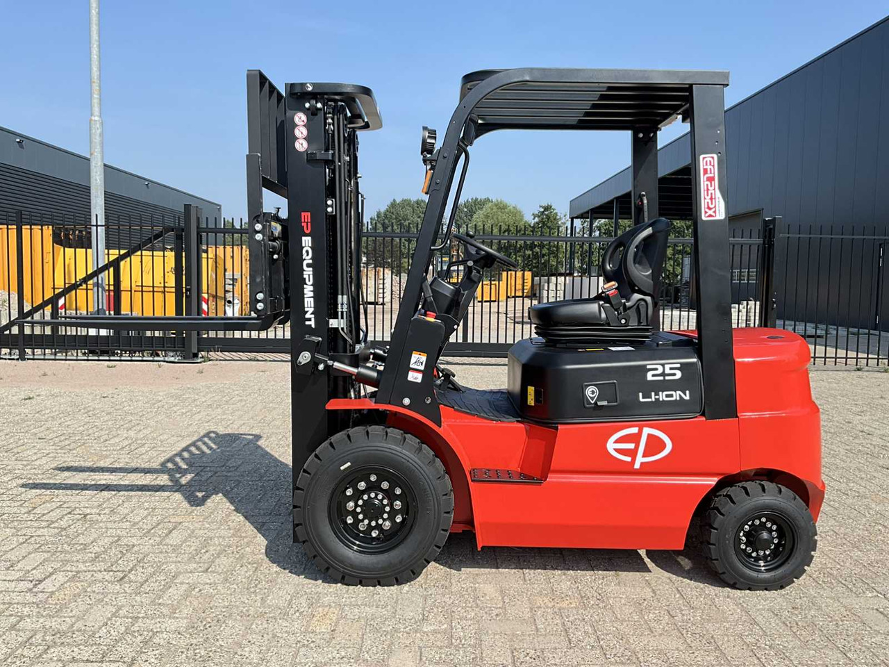 Мотокар 2025 EP EFL 252 XS FORKLIFT: снимка 9 Мотокар 2025 EP EFL 252 XS FORKLIFT: снимка 9