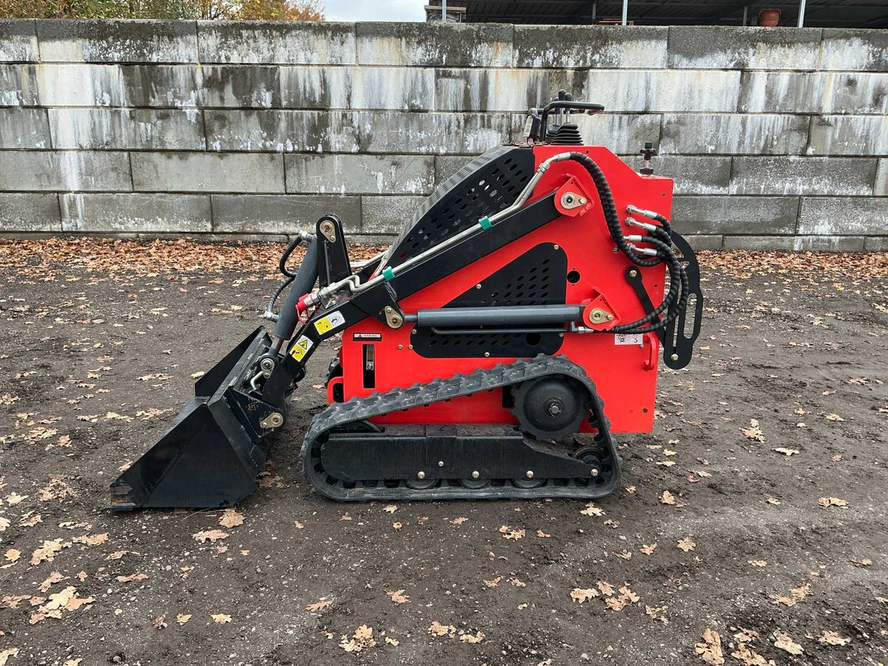 2025 LIHUE T360 SKID STEER LOADER UNUSED - Мини верижен товарач: снимка 2 2025 LIHUE T360 SKID STEER LOADER UNUSED - Мини верижен товарач: снимка 2