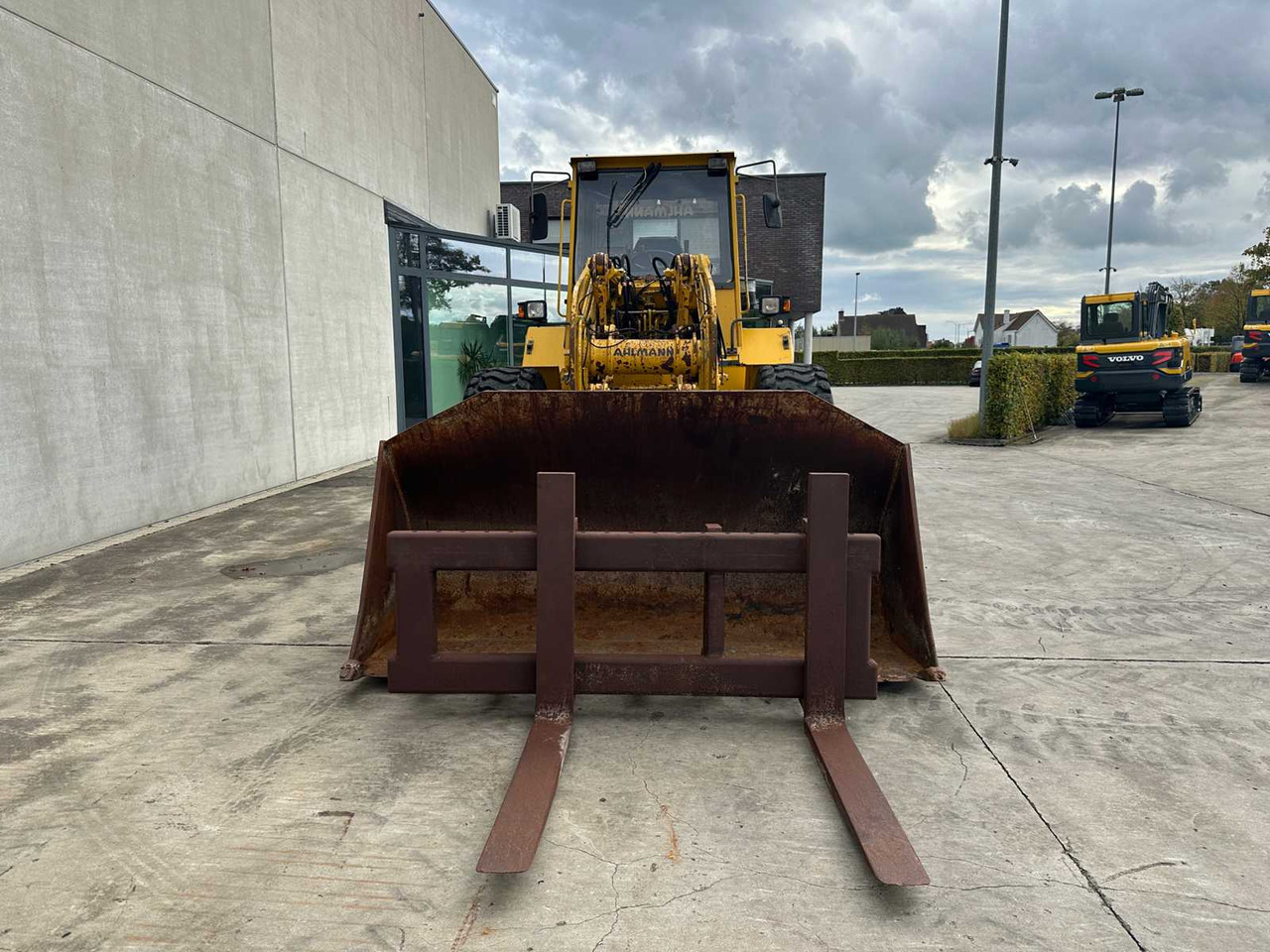 AHLMANN - 1999 - AS200 - SHOVEL - Колесен товарач: снимка 2 AHLMANN - 1999 - AS200 - SHOVEL - Колесен товарач: снимка 2